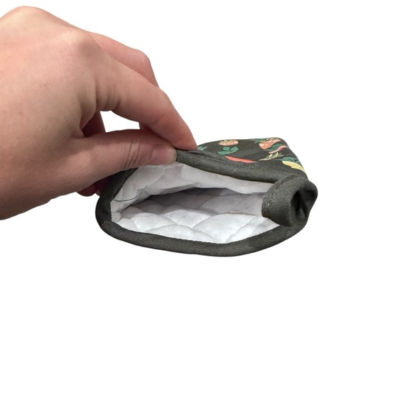 No Such Thing As Too Many Plants Oven Mitt Green House Plants Kitchen decor - Picture 3 of 5